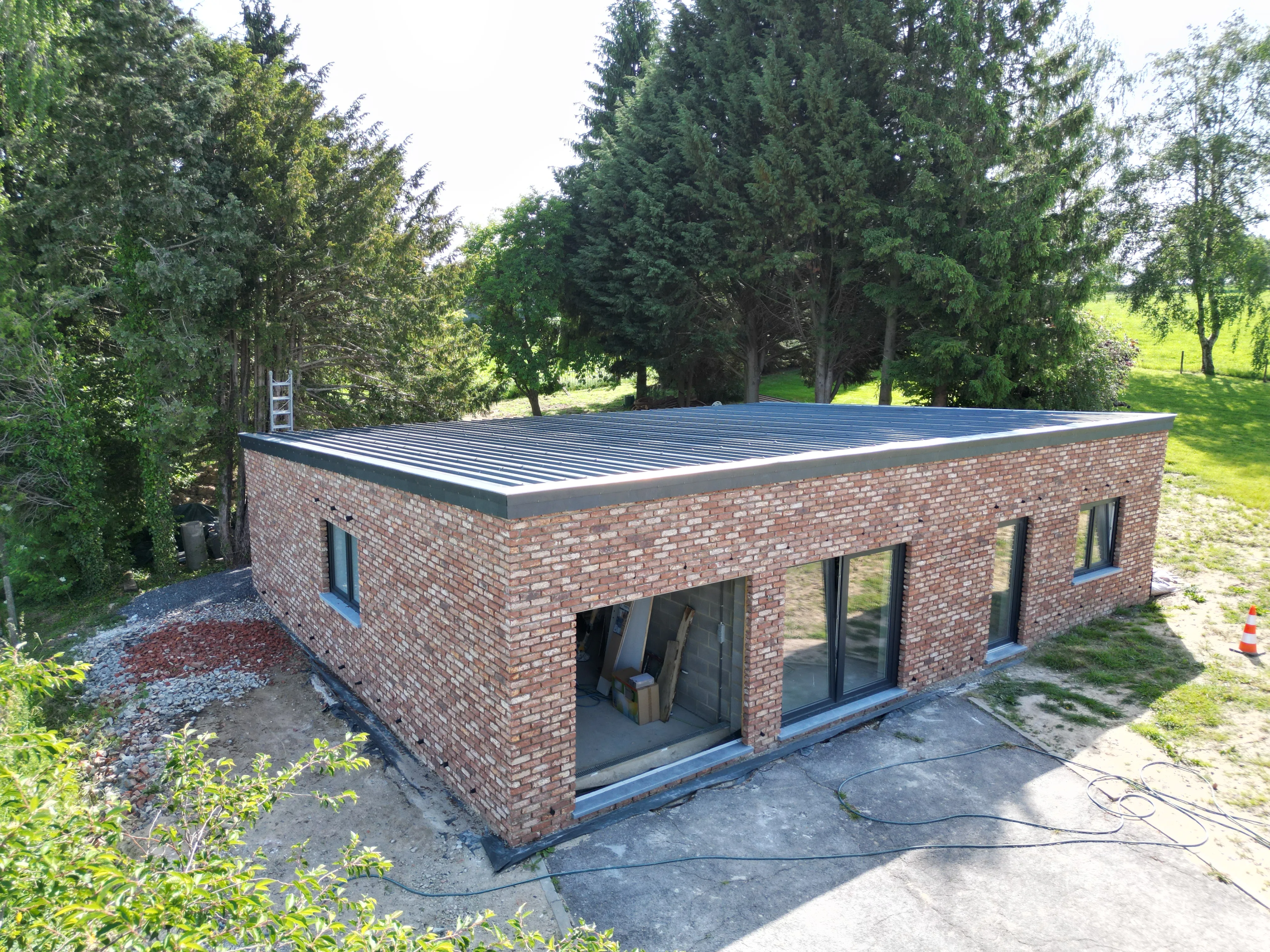 Transformation d'un garage en salle de sport – Maçonnerie et rénovation